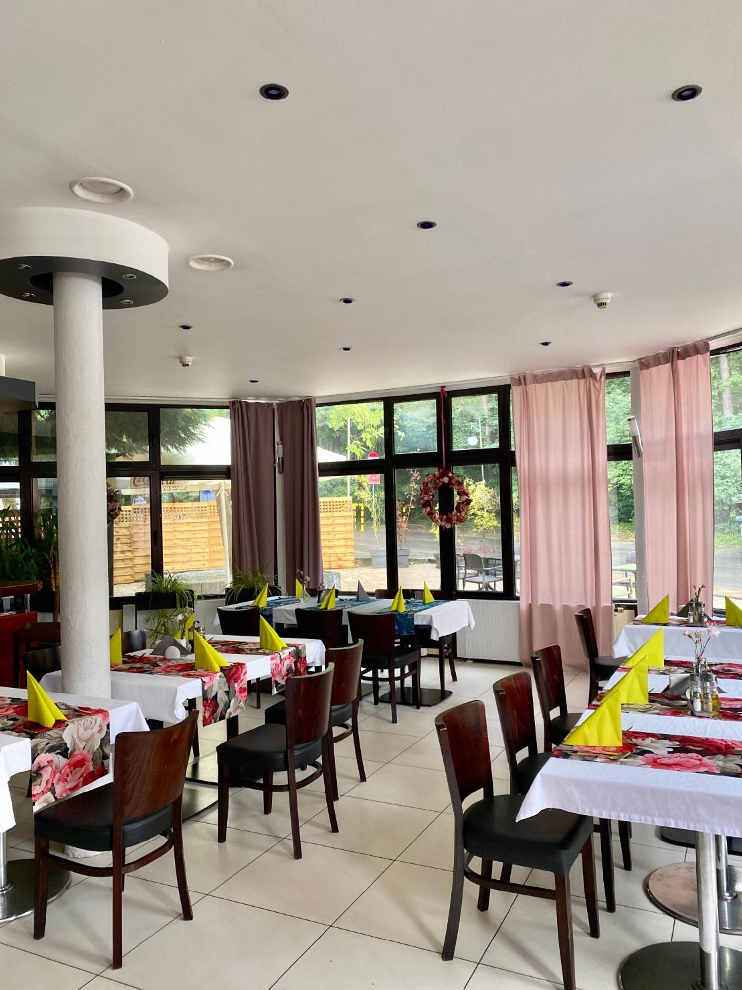 Hotel Echo Cedzyna Dış mekan fotoğraf