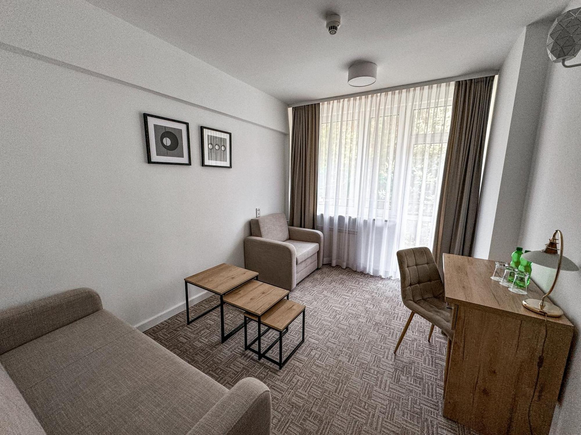 Hotel Echo Cedzyna Dış mekan fotoğraf