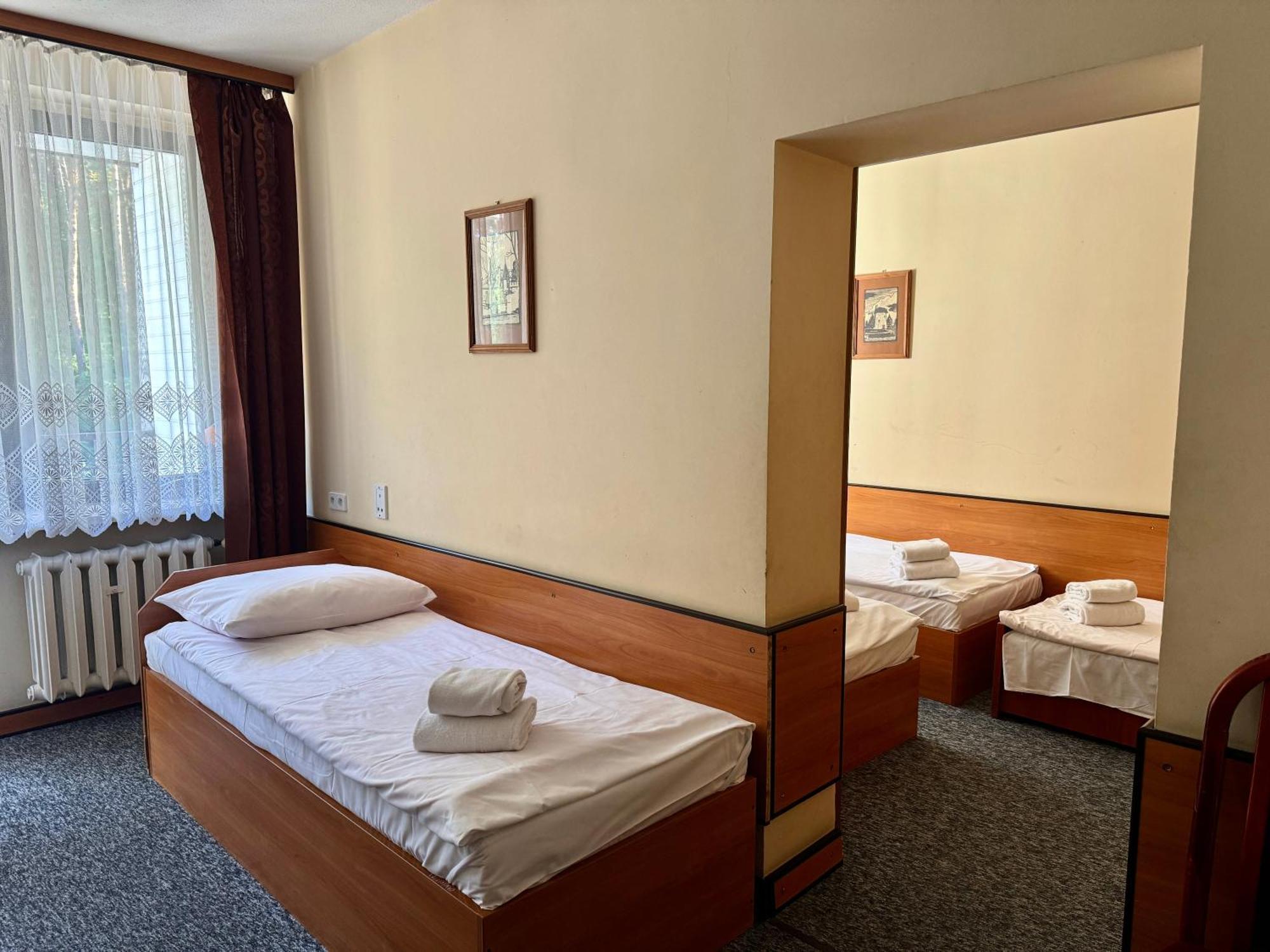 Hotel Echo Cedzyna Oda fotoğraf