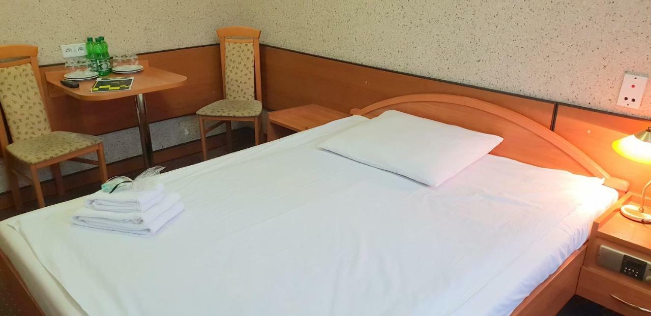 Hotel Echo Cedzyna Dış mekan fotoğraf